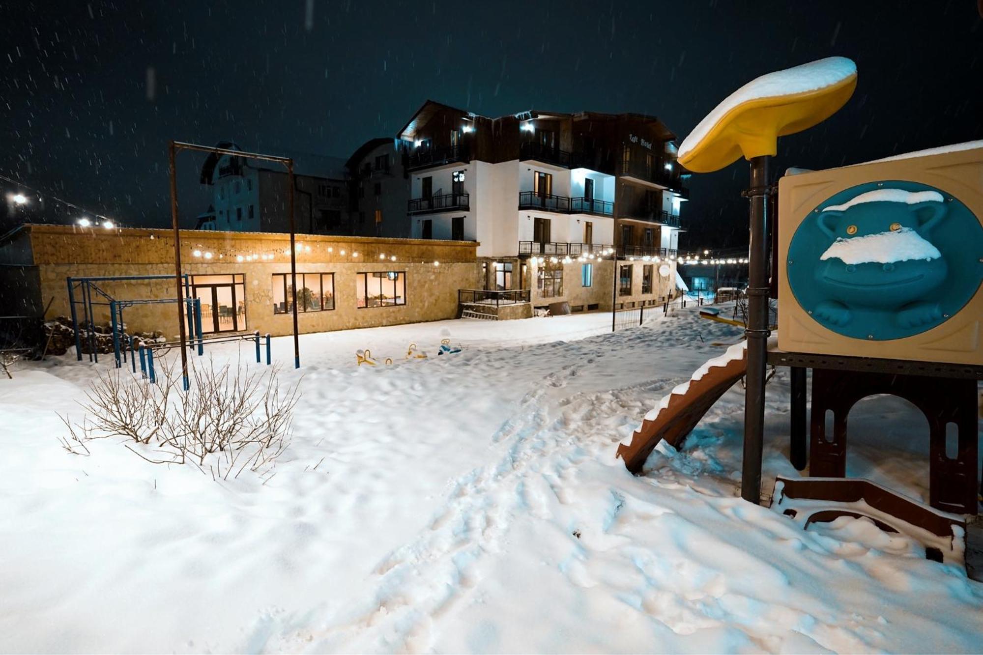 Loft Hotel Bakuriani Exterior photo